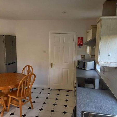 Large 4Bed Available Long-Term In Letterkenny Villa Luaran gambar