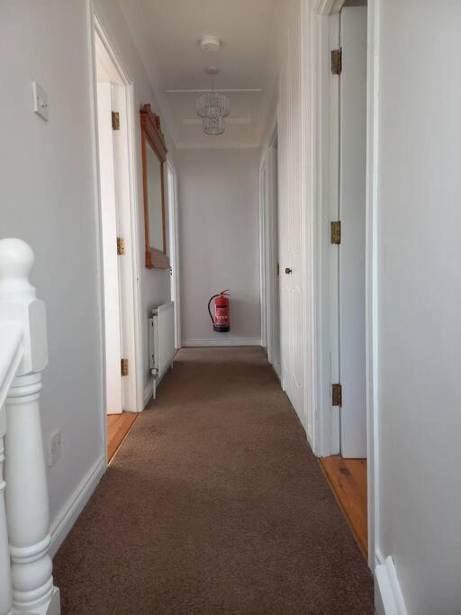 Large 4Bed Available Long-Term In Letterkenny Villa Luaran gambar