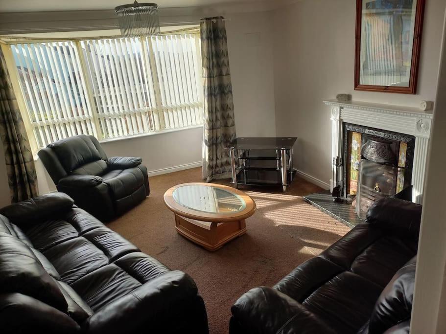 Large 4Bed Available Long-Term In Letterkenny Villa Luaran gambar